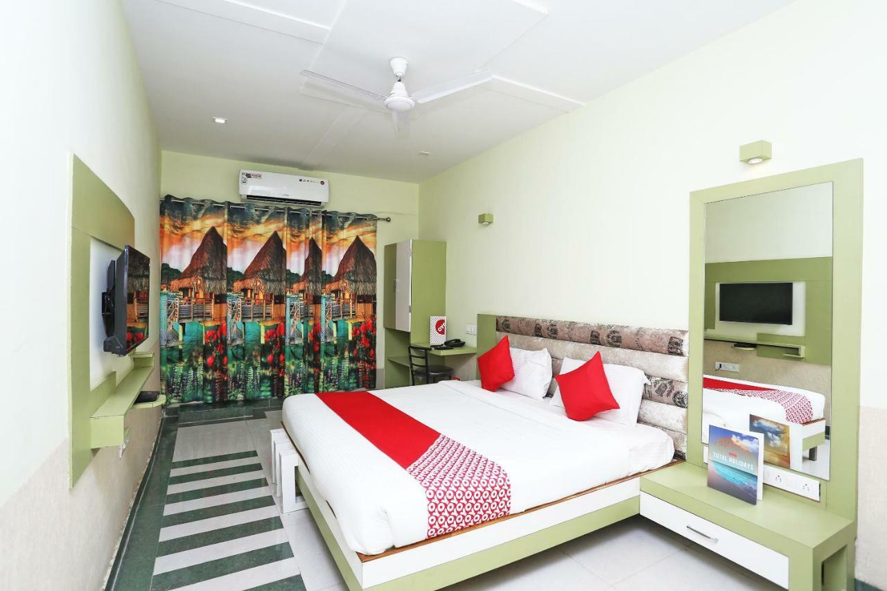 Oyo 16472 Hotel Shree Balram International Райпур Екстер'єр фото