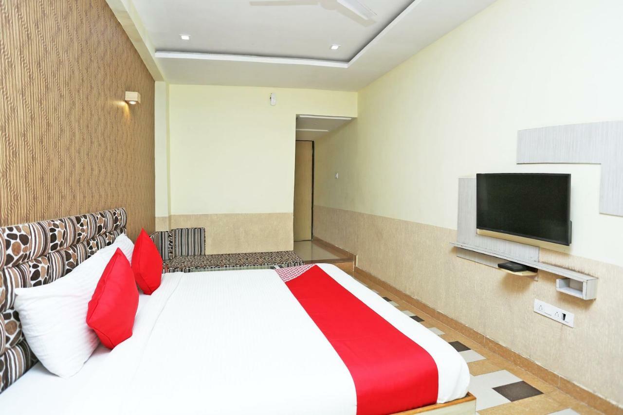 Oyo 16472 Hotel Shree Balram International Райпур Екстер'єр фото